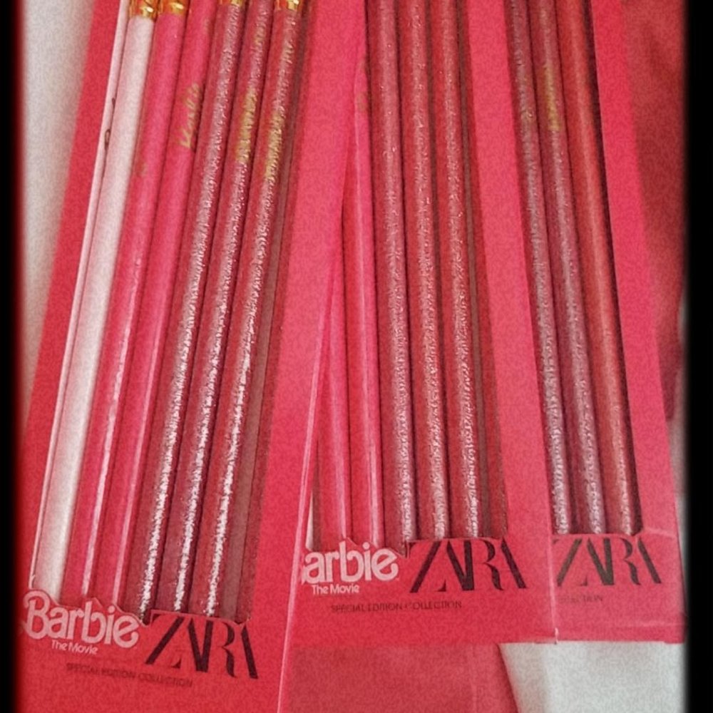 ZARA × Barbie the Movie Pencil Set